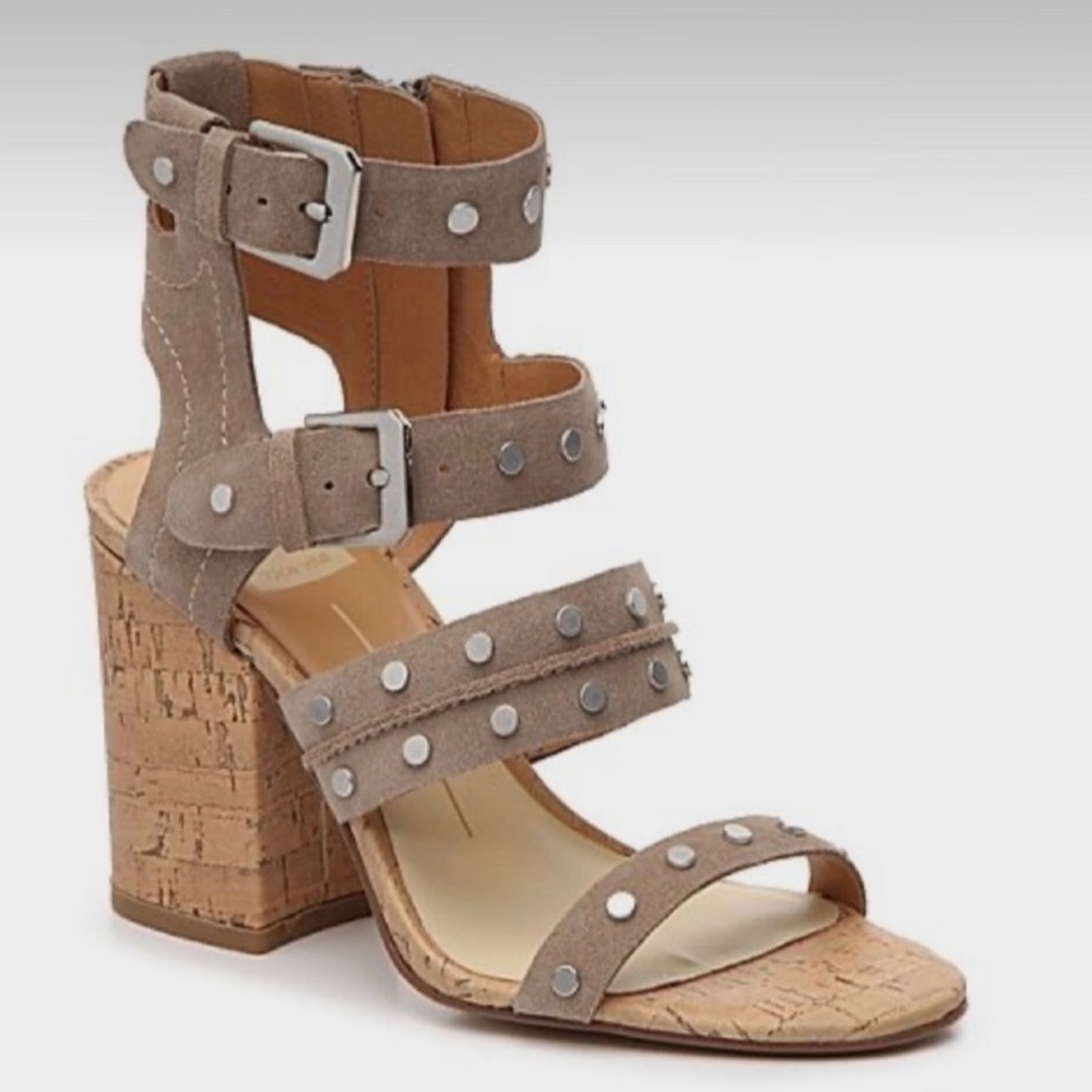 NEW In Box Dolce Vita Eddie Sandal In Taupe Suede, Size 8.5